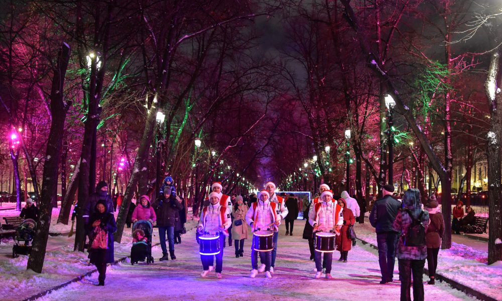 Словенцы в праздничной Москве.