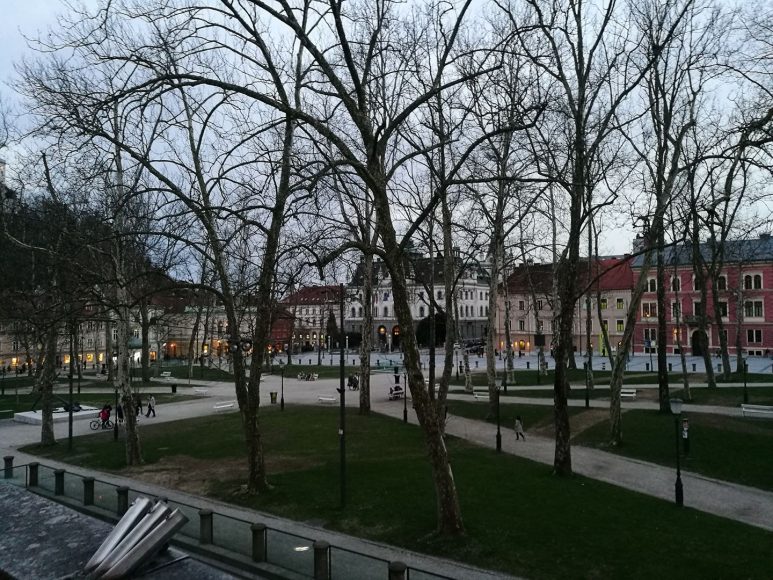 Любляна. Конгрессная площадь.